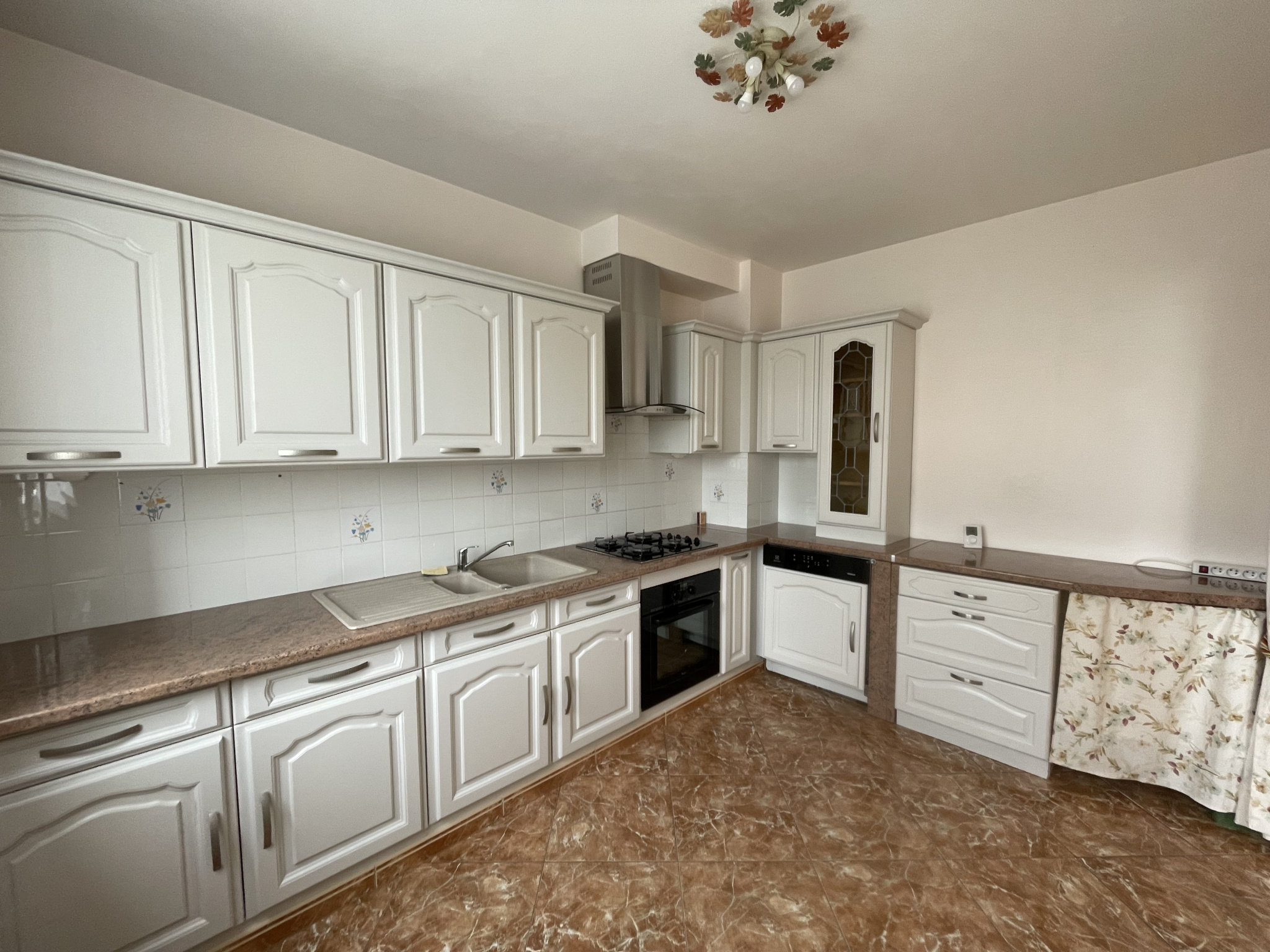Maison à vendre à Le mans, 76 m², 5 pièces – photo 2 sur 11